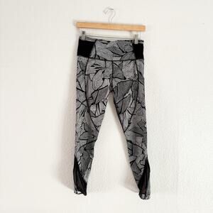 Lululemon Leggings womens 6 Pace Rival Crop Dottie Tribe active training